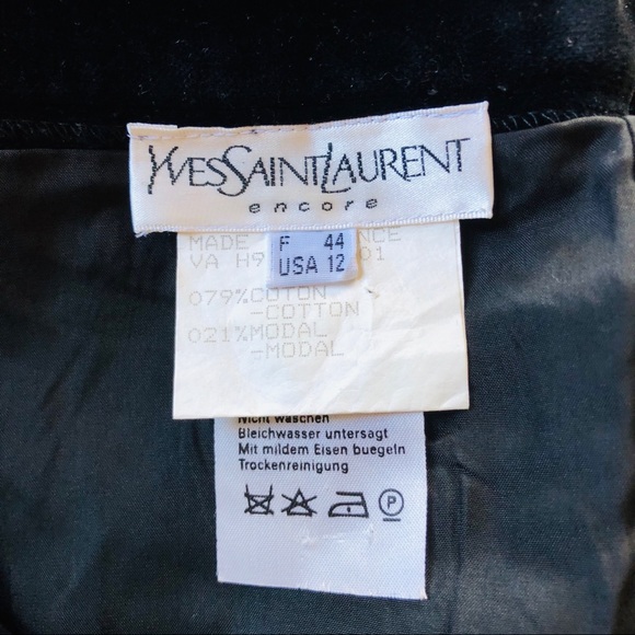 Yves Saint Laurent • Black Velvet Midi Skirt - Picture 7 of 7